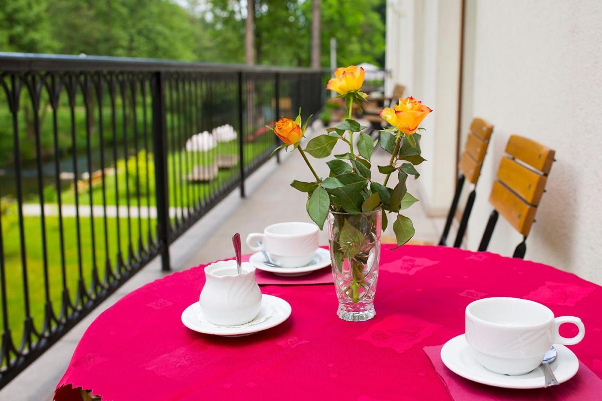 Hotel Mir-Jan Spa Lądek-Zdrój Екстериор снимка