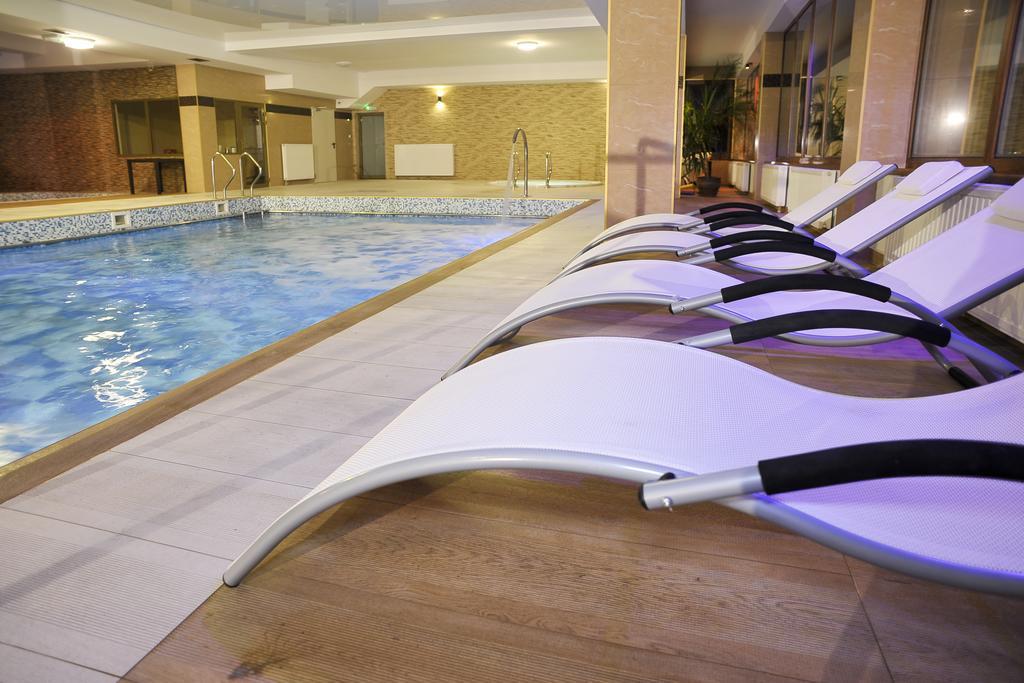 Hotel Mir-Jan Spa Lądek-Zdrój Екстериор снимка