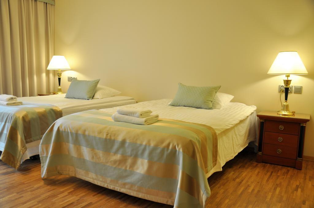 Hotel Mir-Jan Spa Lądek-Zdrój Екстериор снимка