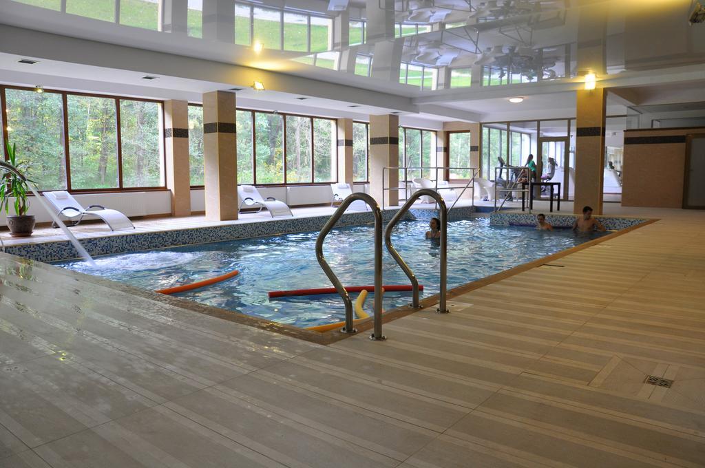 Hotel Mir-Jan Spa Lądek-Zdrój Екстериор снимка